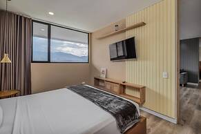 Go Living Suites - 801