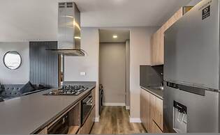 Go Living Suites - 801