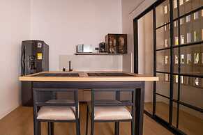 Modern Loft in Laureles Kitchenette Fast Wifi