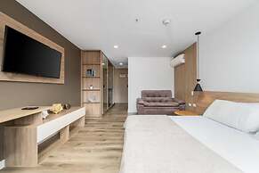 Go Living Suites - 1312