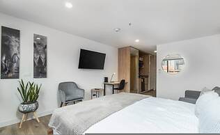 Go Living Suites - 1314