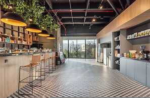 Go Living Suites - 1218