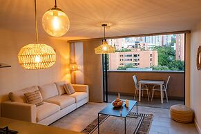 Go Living Suites - 706