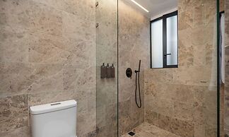 LIN Hotel Suite Standar