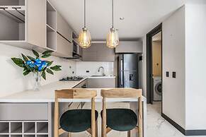 Housy Laureles - 901