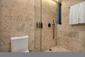 LIN Hotel Superior Suite 301