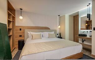 LIN Hotel Superior Suite 301