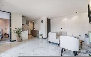 Housy Laureles - 602