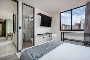 Housy Laureles - 402