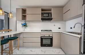 Housy Laureles - 701