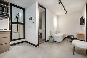 Housy Laureles - 203