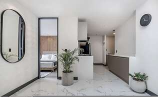 Housy Laureles - 802