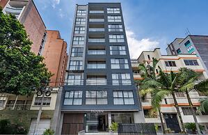 Housy Laureles - 204