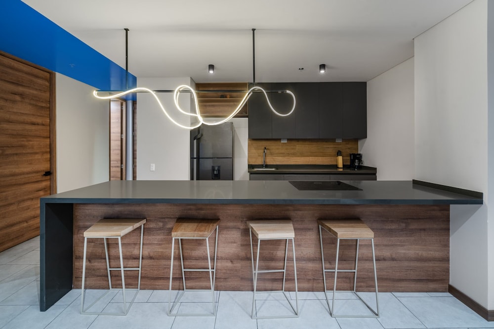 Olive Country Living - 404 PH