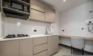 Housy Laureles - 205