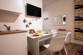 Eleven11 Naples