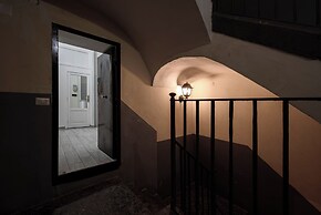 Vico Mastellone 16