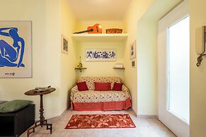 Cipro Tiny House
