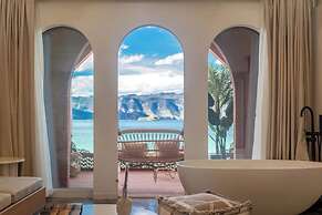 Lugu Lake And share resort hotel