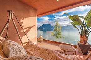 Lugu Lake And share resort hotel