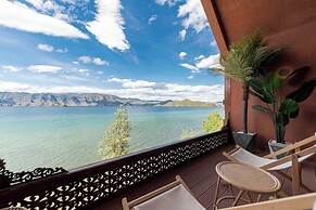 Lugu Lake And share resort hotel