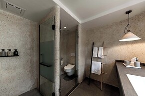 Lugu Lake And share resort hotel