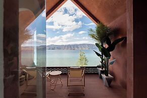 Lugu Lake And share resort hotel