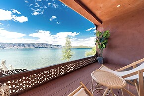Lugu Lake And share resort hotel