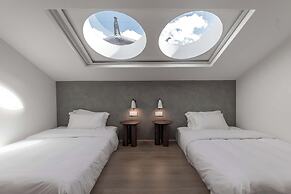 Lugu Lake And share resort hotel