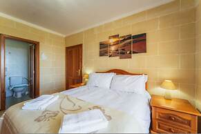 Romantic Gozo Escape Private Pool Terrace BBQ