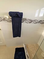 Tranquility Loft, Ocho Rios, Solar Powered