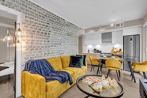 Central Downtown Suites - Near Eaton