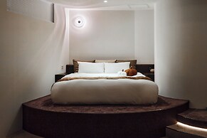 Élure Tokyo
