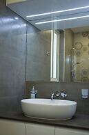 Sunshine Suites
