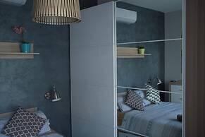 Sunshine Suites