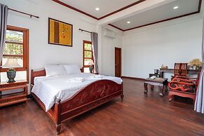 Mekong Riverside Villa