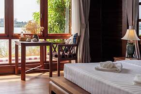 Mekong Riverside Villa