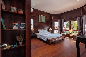 Mekong Riverside Villa