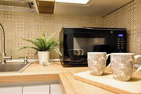 Cosy Albert's Seaside Suites - Sliema