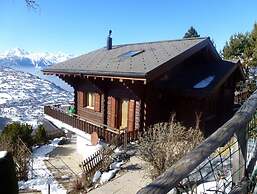 Sunny Chalet in Veysonnaz for 10 Guests