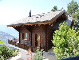 Sunny Chalet in Veysonnaz for 10 Guests