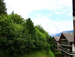 Apartments With Enchanting Hill View
