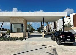 Modern 2bdrm Apt Lagoon-style Beach Downtown
