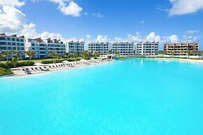 Modern 2bdrm Apt Lagoon-style Beach Downtown