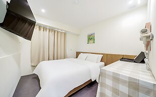 Hotel Azure