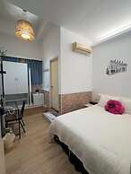 Good 9 Stay Inn