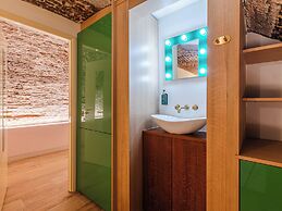 Wilsons Collection of Suites