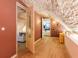 Wilsons Collection of Suites