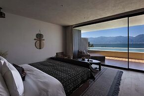 Arcadia anyin qingshan hotel