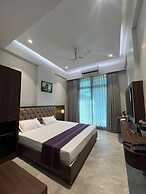 PURPLE LOTUS SUITES